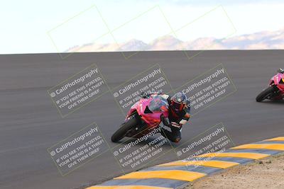 media/Sep-11-2022-SoCal Trackdays (Sun) [[81b7e951af]]/Bowl (820am)/